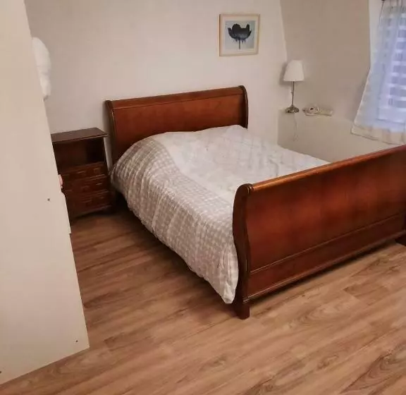 Pavillon & Jardinet A 5 Mn Paris , 30 Mn Stade De France Au Pied Du Rer B