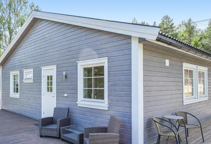 Stunning Home In Tvedestrand