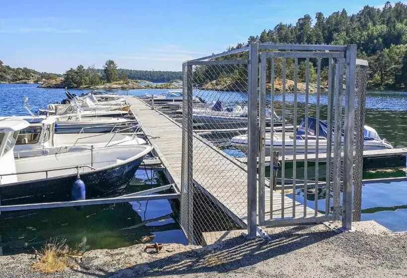 Stunning Home In Tvedestrand