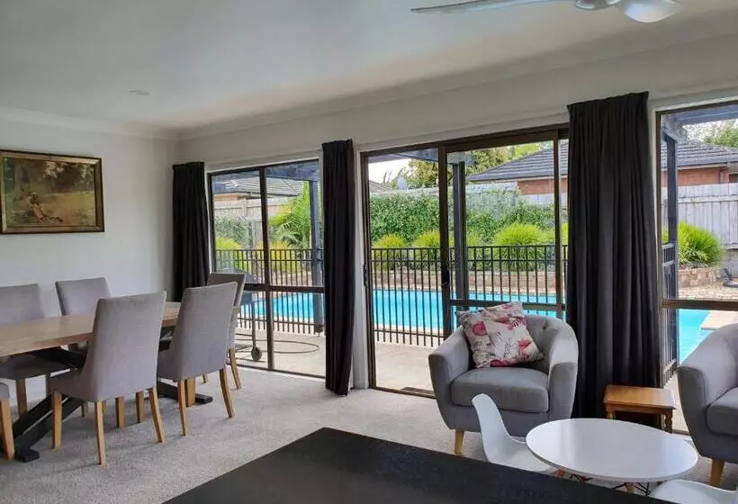 Kerikeri Central House