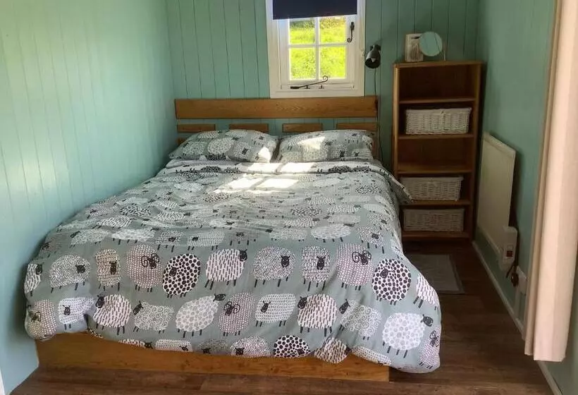 Shepherds Hut
