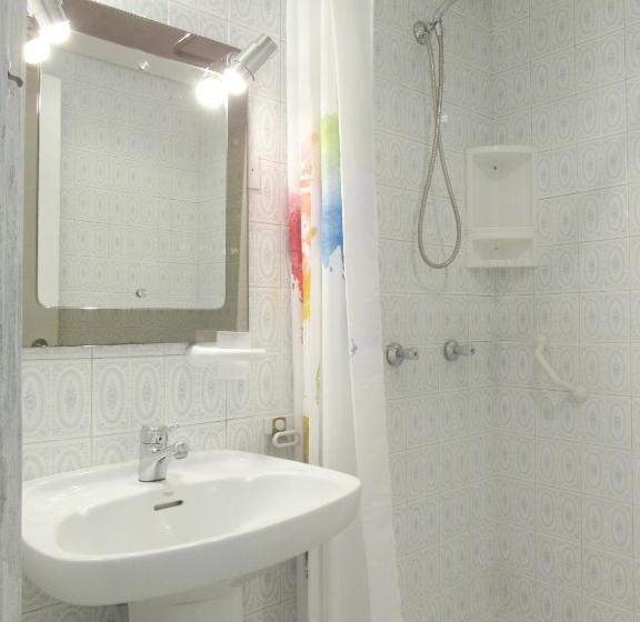 Www Parques De La Catedral Travel Com Parking Privado Gratis