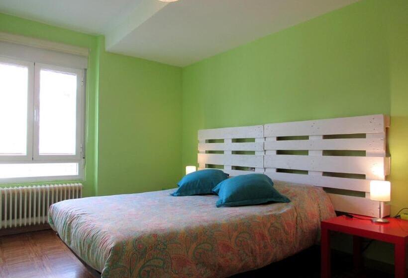 Www Parques De La Catedral Travel Com Parking Privado Gratis