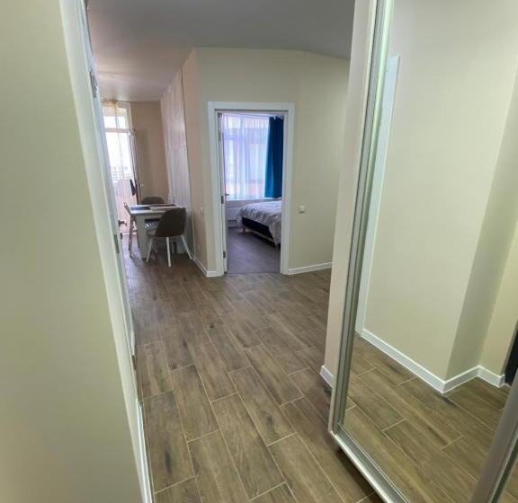 нові апартаменти по вулиці роксолани16