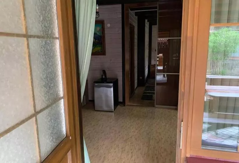 готель жди ня єво Instagram Zhdenievo