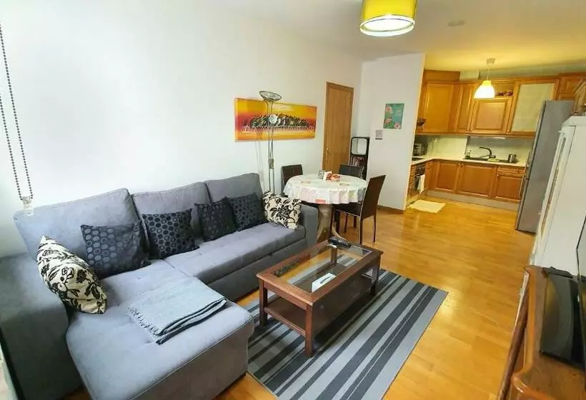 Calle Barrera. En El Centro!