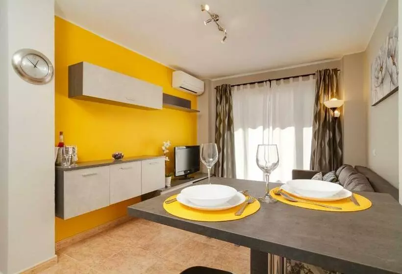 Tu Apartamento En Nerja!
