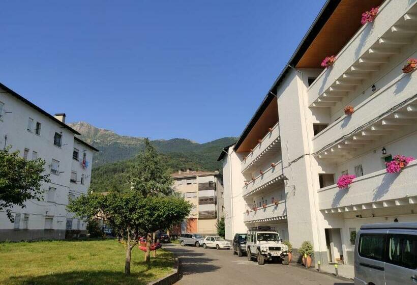 Casa Maria Y Julián