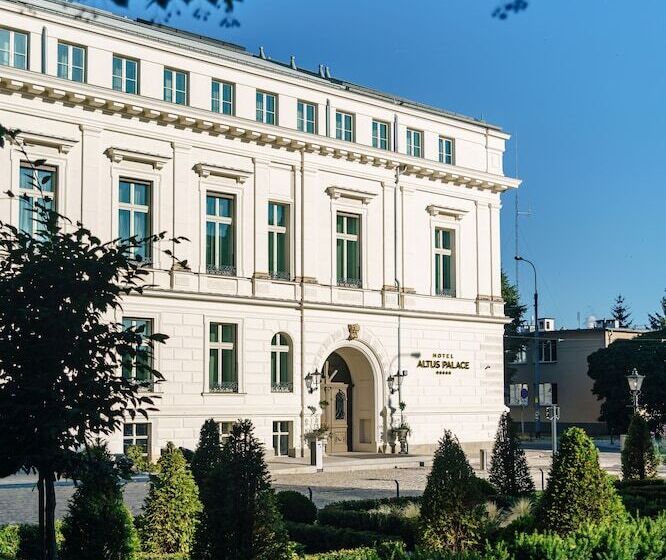 Altus Palace   Destigo Hotels