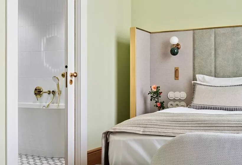 Altus Palace   Destigo Hotels