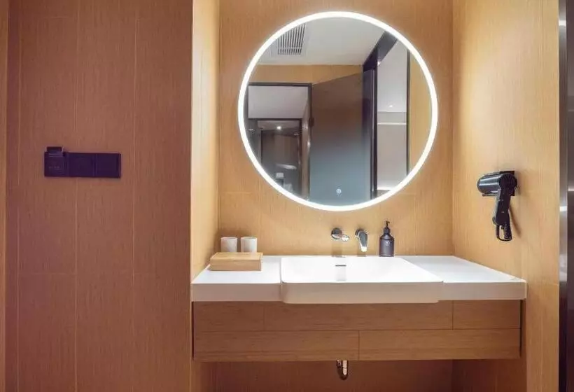 Ji Hotel Shanghai Pudong Airport Free Trade Zone