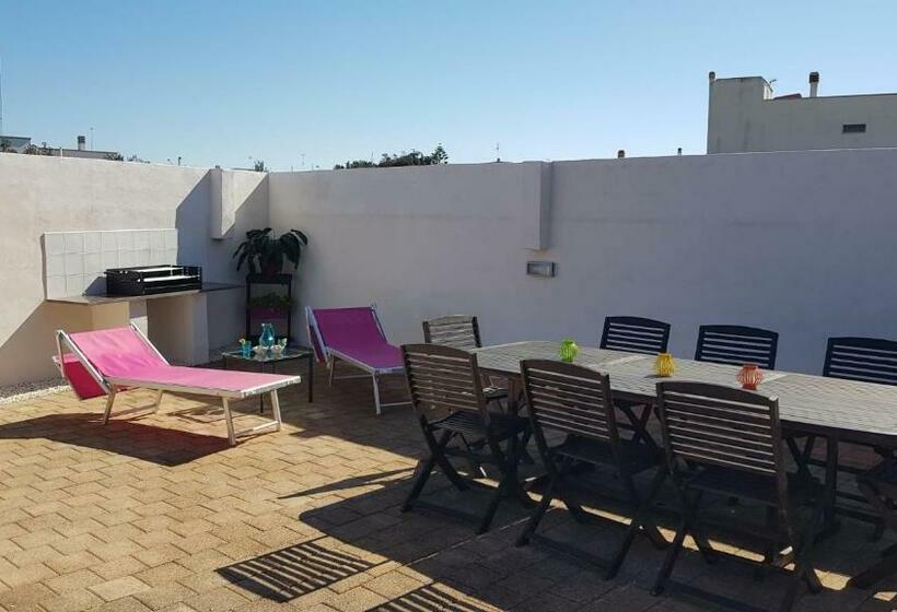 Salentum Villa Miami   Con Ampia Terrazza