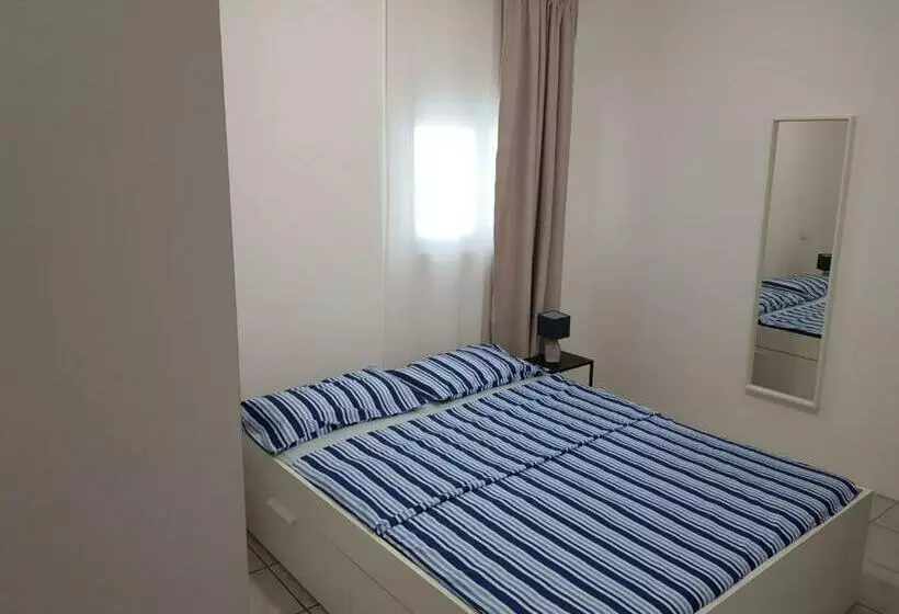 Salentum Villa Miami   Con Ampia Terrazza