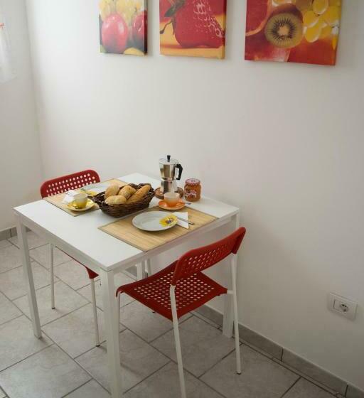 Salentum Villa Miami   Con Ampia Terrazza