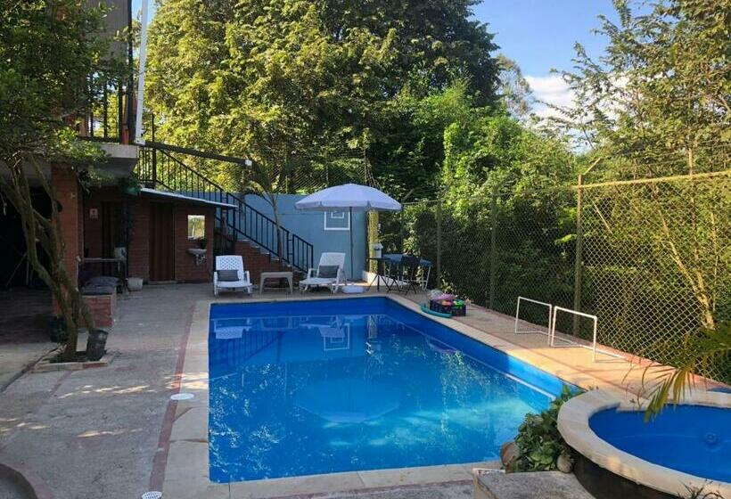 Villa Rubens, Casa Familiar Con Piscina Privada