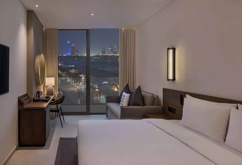 هتل Radisson Beach Resort Palm Jumeirah