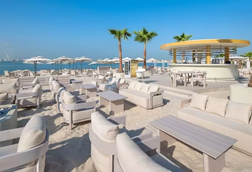 هتل Radisson Beach Resort Palm Jumeirah