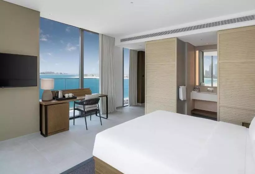 هتل Radisson Beach Resort Palm Jumeirah