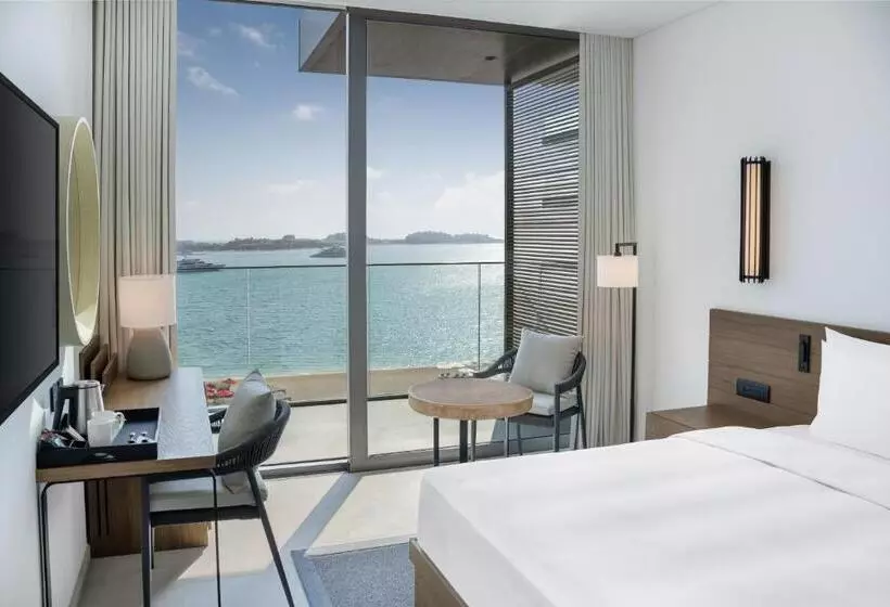 هتل Radisson Beach Resort Palm Jumeirah