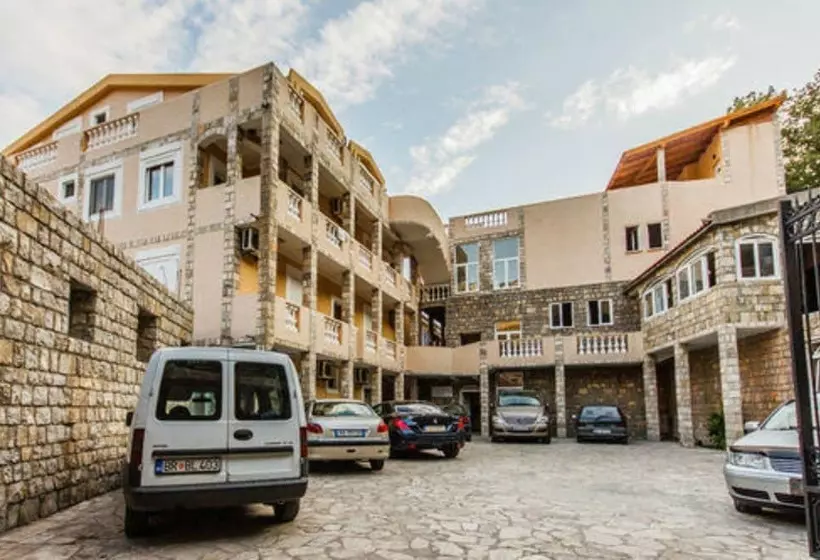 Castellamare Residence