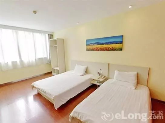 Otel Hanting Shanghai Nanjing Road Padestrian Street Center