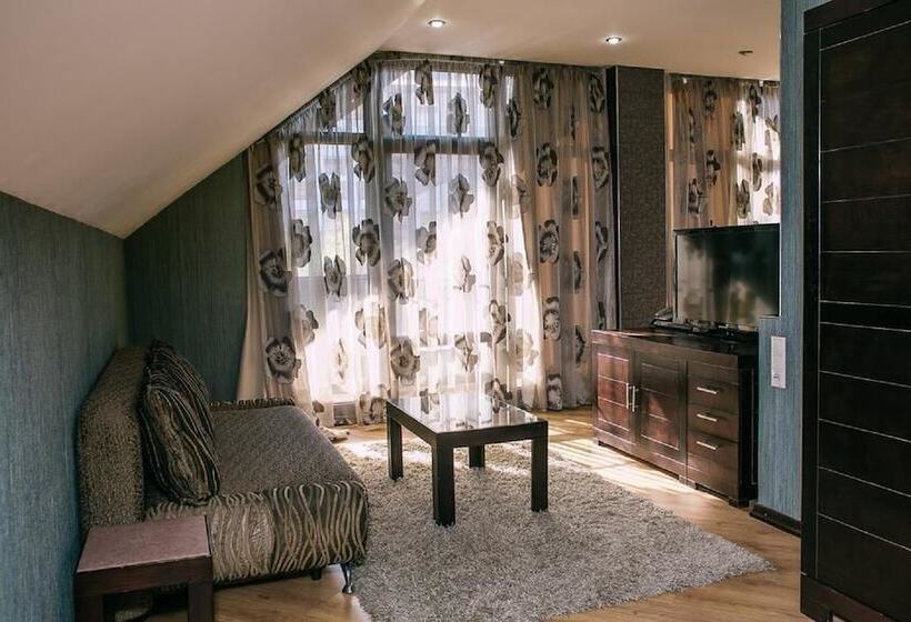 בית מלון כפרי Aibga