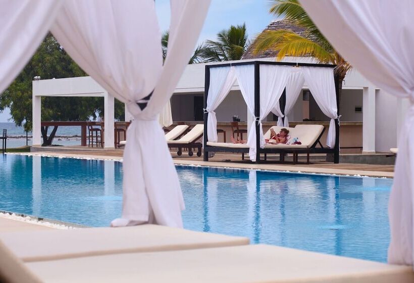 בית מלון כפרי Anilana Pasikuda