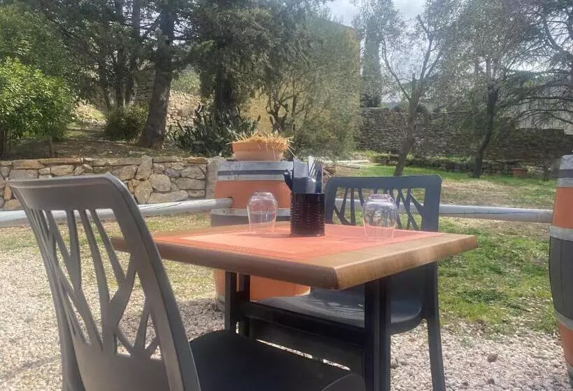 Отель Auberge La Table Du Curé