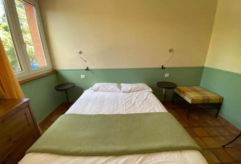 Отель Auberge La Table Du Curé