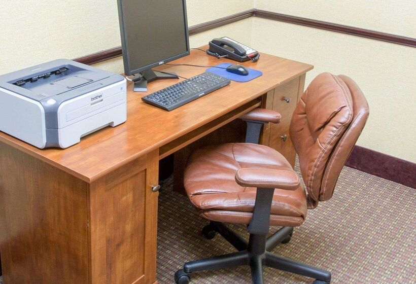 Отель Comfort Inn New Orleans Airport South