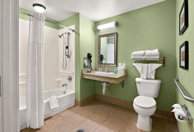 Отель Comfort Inn New Orleans Airport South