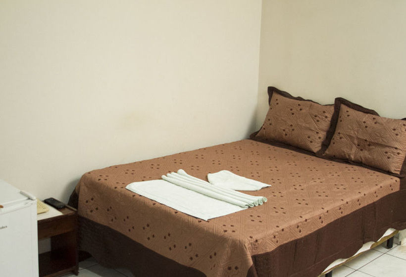 בית מלון כפרי Eduardo