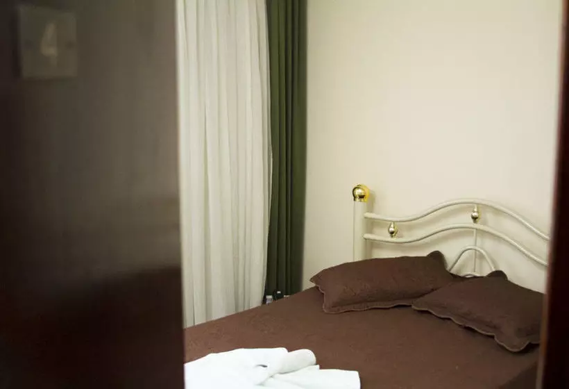 בית מלון כפרי Eduardo