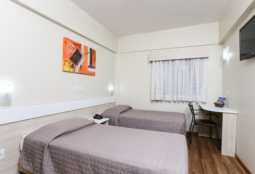 בית מלון כפרי Express Rodoviaria