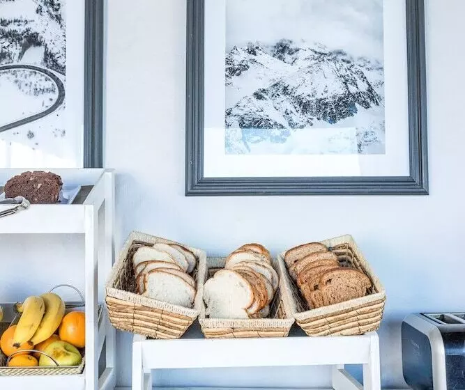 هتل Hosteria Nordico Lake By Nordic