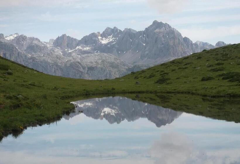 田舎風ホテル Posada Sobrevilla