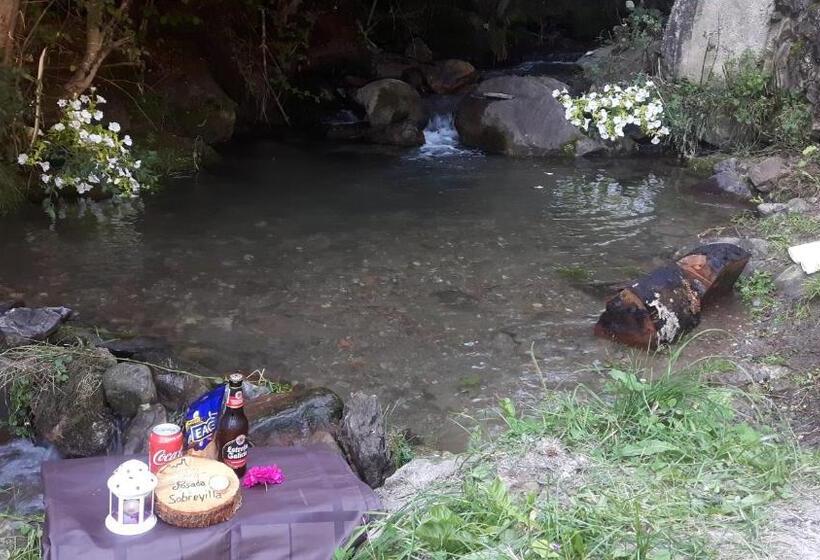 田舎風ホテル Posada Sobrevilla