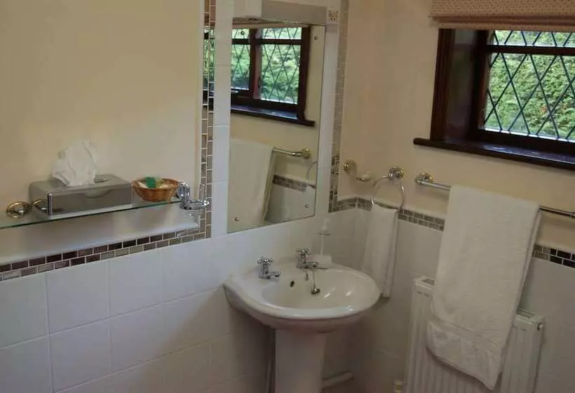 Отель Strenneth