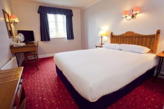 Отель Travelodge Basildon Wickford