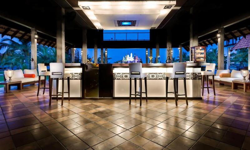 ホテル Uga Bay   Pasikuda