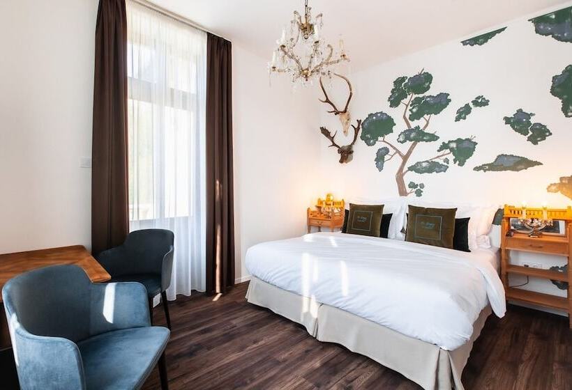 Mr. Görgey Art Hotel & Bisztró