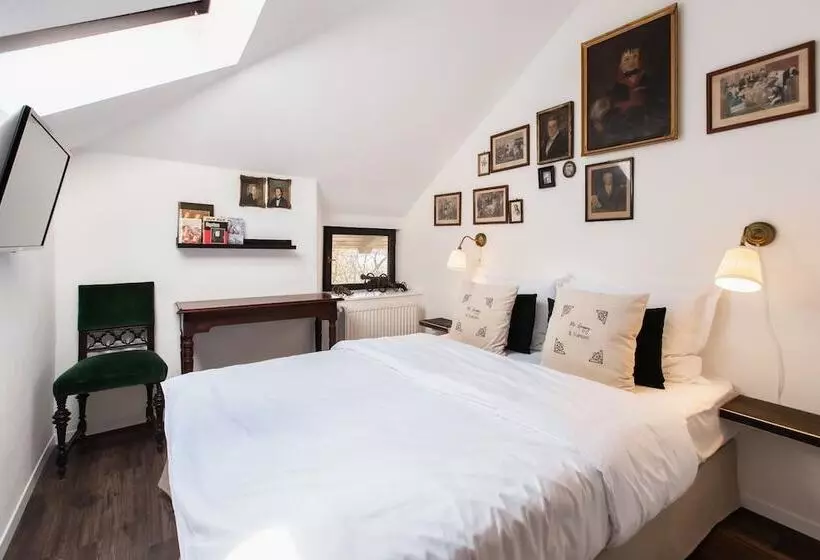 Mr. Görgey Art Hotel & Bisztró