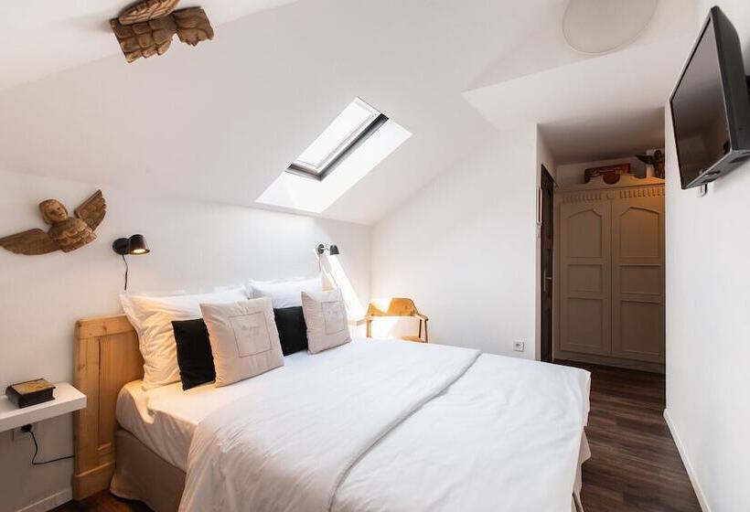 Mr. Görgey Art Hotel & Bisztró