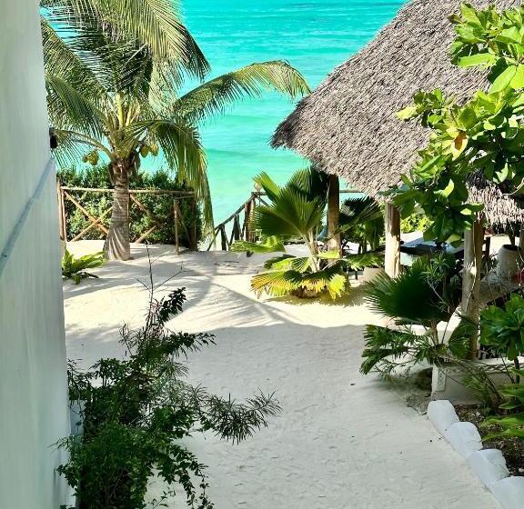 Natural Garden Boutique