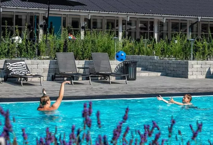 Strandhotel Balka Søbad