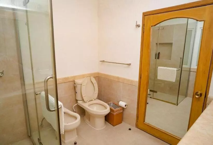 Oceanfront Condo At Voted Best Cancun Sandy Beach