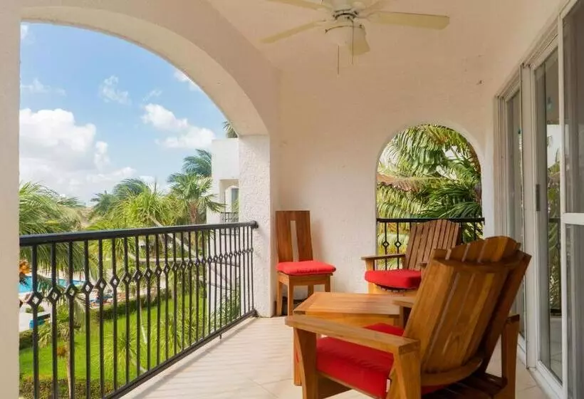 Oceanfront Condo At Voted Best Cancun Sandy Beach