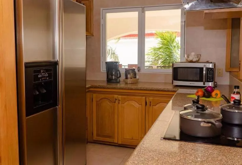 Oceanfront Condo At Voted Best Cancun Sandy Beach