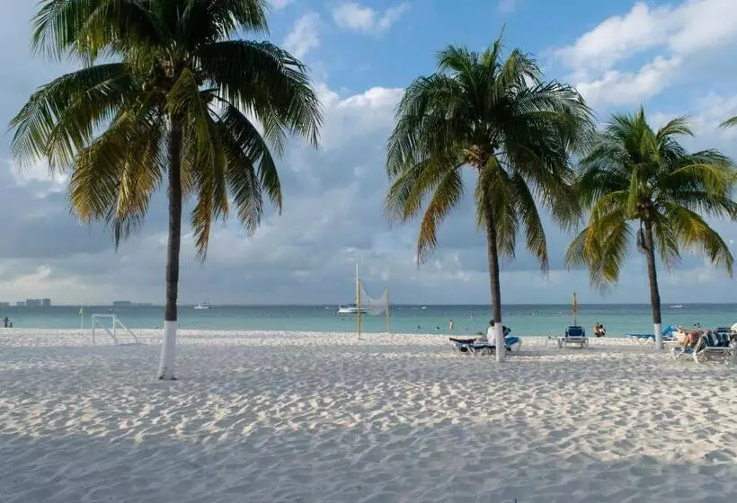Oceanfront Condo At Voted Best Cancun Sandy Beach