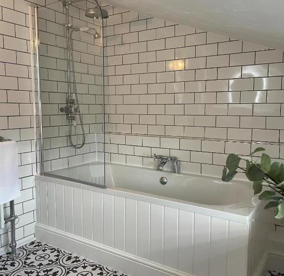 فندق Worlington Hall